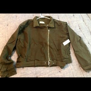 Pac Sun Cropped Buckle jacket M/L NWT Olive Cotton